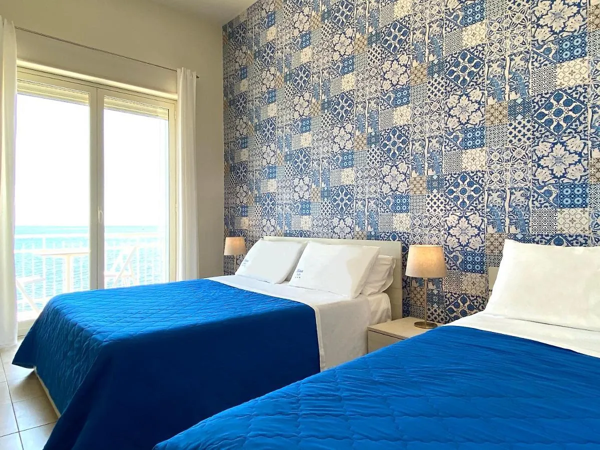 Nina B&B Giardini Naxos