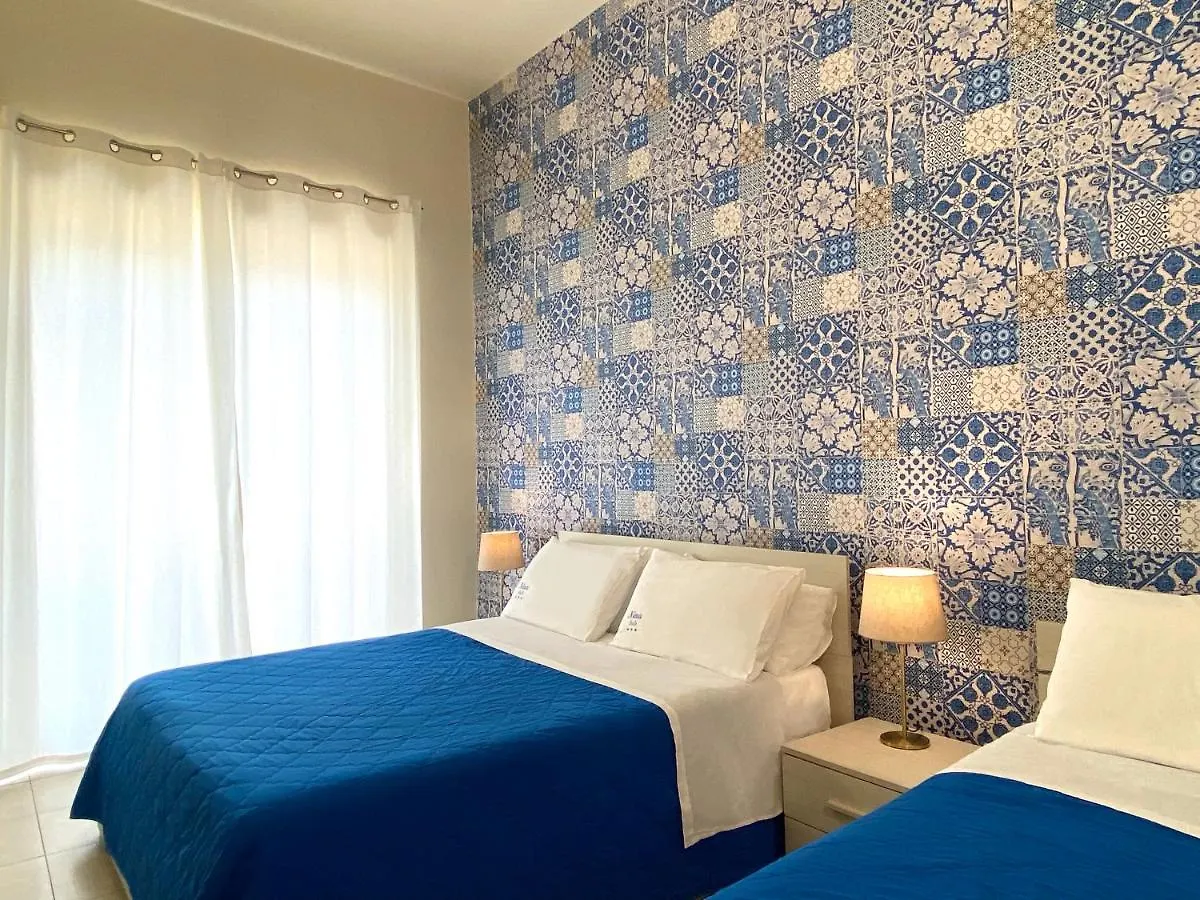 Nina B&B Giardini Naxos 3*,