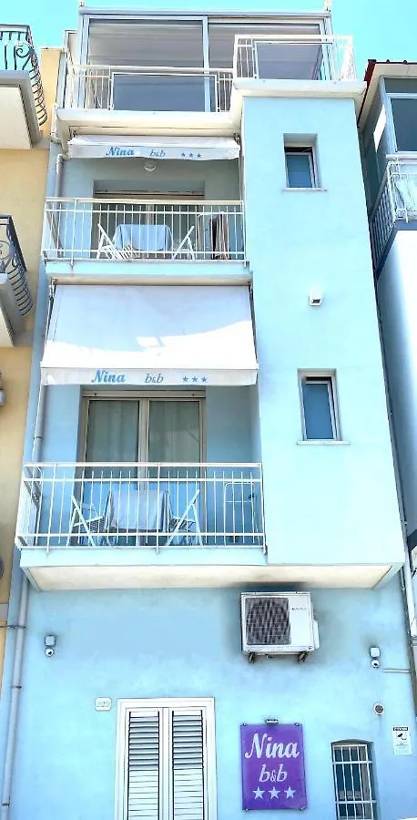 Nina B&B Giardini Naxos 3*,  Italy