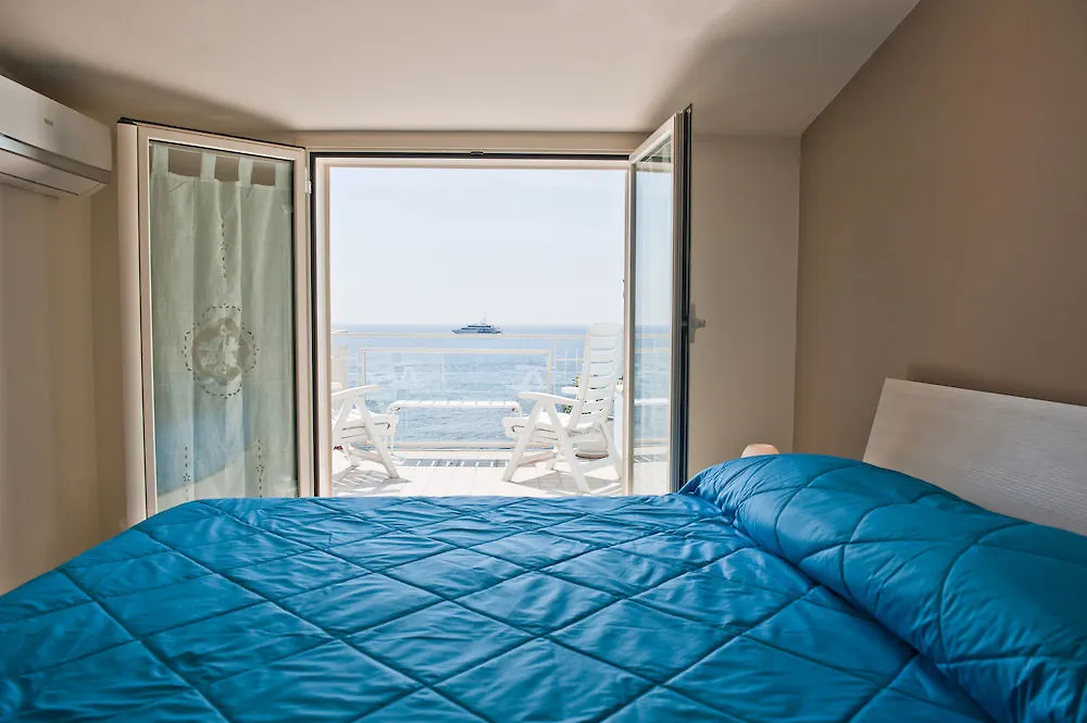 Nina B&B Giardini Naxos Bed & Breakfast