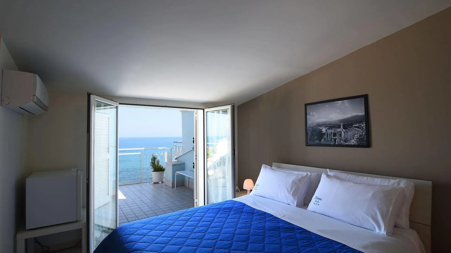 Nina B&B Giardini Naxos