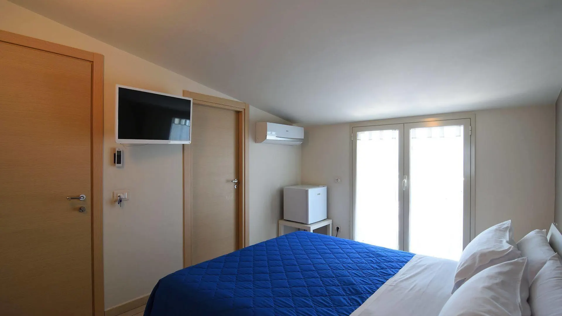 Nina B&B Giardini Naxos 3*,  Italy